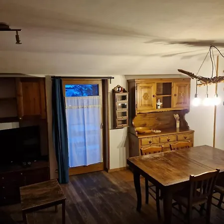 Casa Vallet - Peace Among Slopes, Woods And Trails Daire Crépin